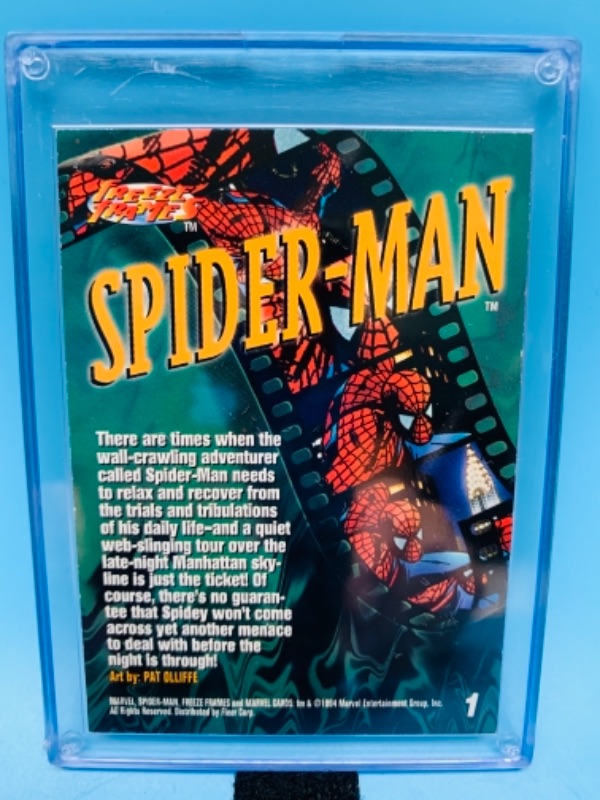Photo 2 of 766535…marvel universe 1994 Spiderman freeze frame card 1  in hard plastic case