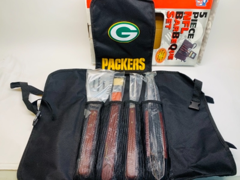 Photo 1 of 766548…5 piece NFL BBQ set 