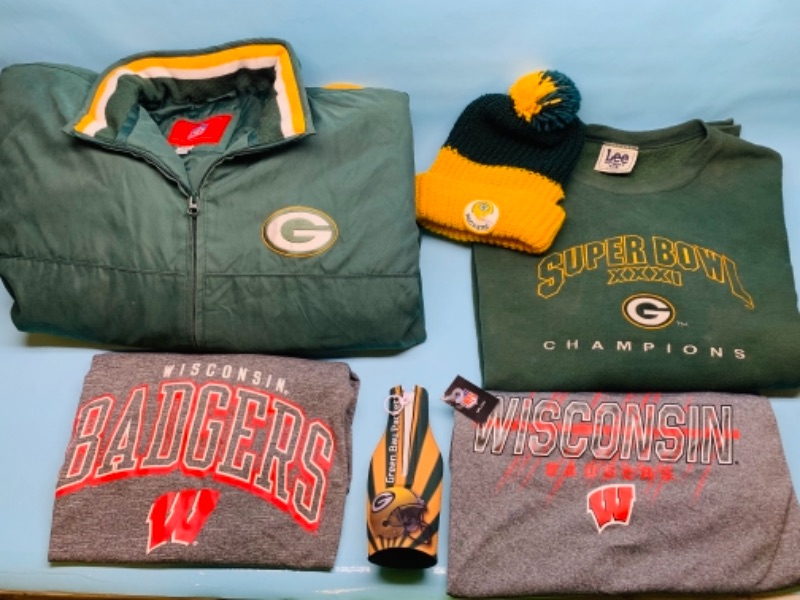 Photo 1 of 766584…6 pc Wisconsin clothes size 2x jacket and sweatshirt size 4x t shirts 