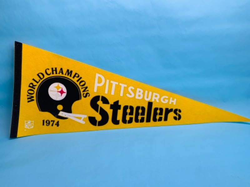 Photo 1 of 766605… vintage Pittsburg Steelers world champions 1974 pennant