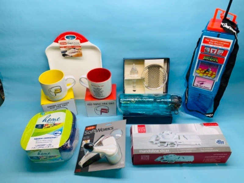 Photo 1 of 766610…9 pc kitchen items in packages 