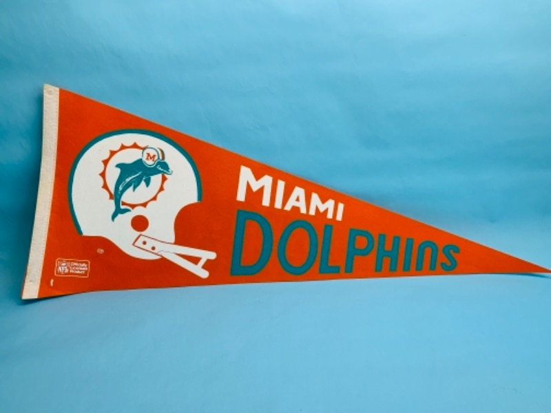 Photo 1 of 766621… vintage Miami dolphins pennant