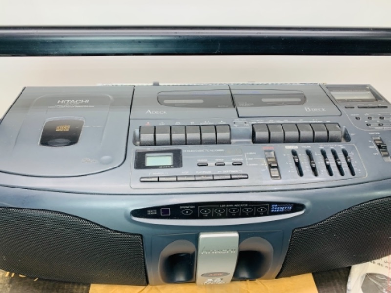 Photo 3 of 766637…vintage hitachi cd radio cassette recorder boom box with original box and remote 