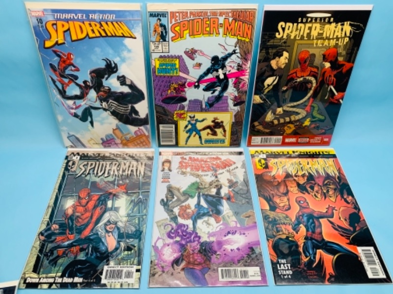 Photo 1 of 766707…6 Spider-Man comics in plastic sleeves 