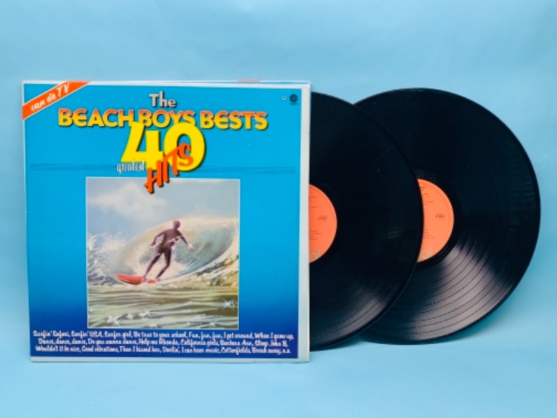 Photo 4 of 766741…beach boys greatest hits vinyl set in great condition for age in plastic sleeve 