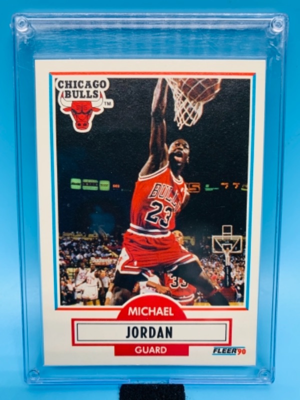 Photo 1 of 766762…fleer Michael Jordan card 26 in hard plastic case 
