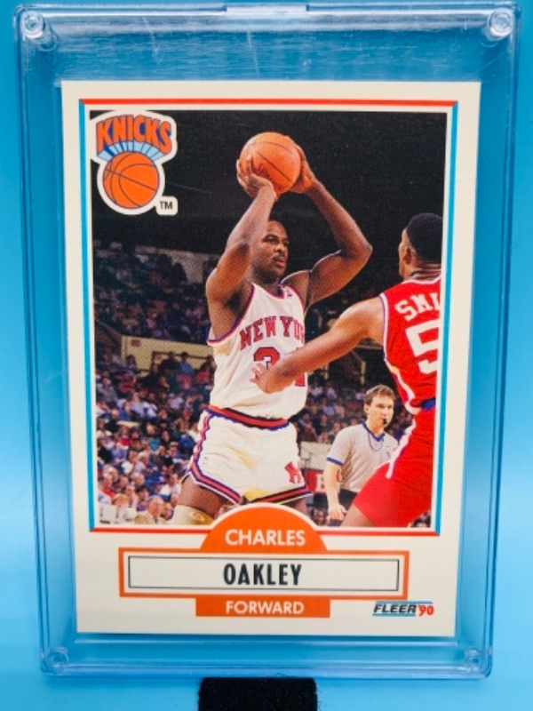 Photo 1 of 766764…fleer Charles Oakley card 128 in hard plastic case 