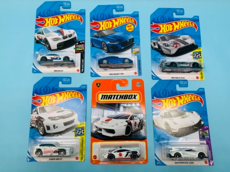 Photo 1 of 766869…hot wheels and matchbox die cast cars in original packages 