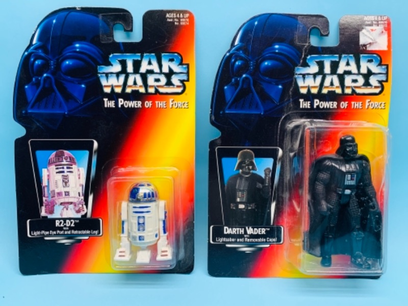 Photo 1 of 766895…2 Star Wars the power of the force figures in original packages