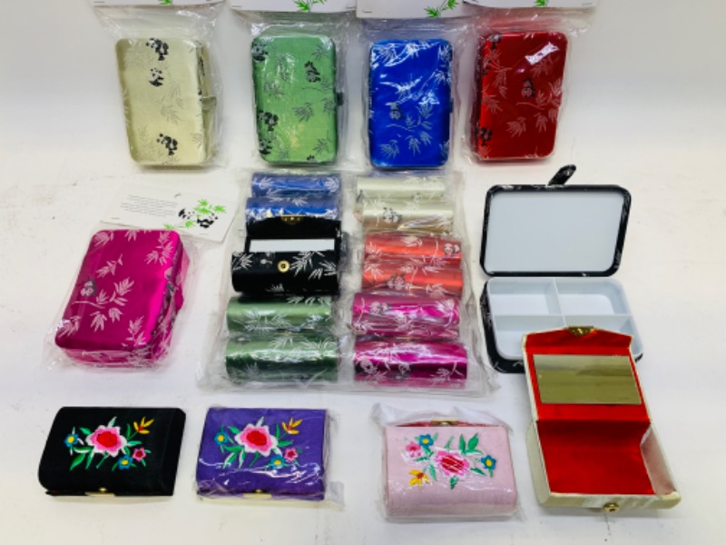 Photo 1 of 766919… 22 piece trinket, lipstick, and small jewelry/ pill  boxes  in packages 