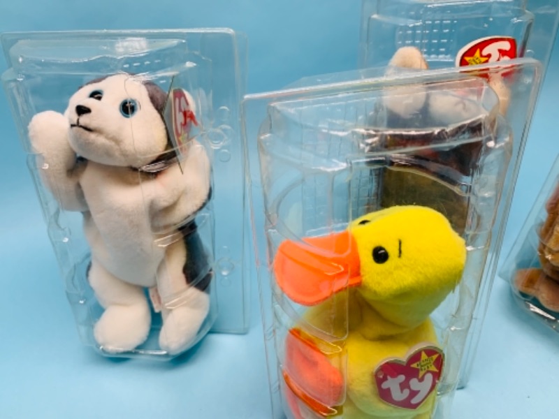 Photo 3 of 766952…beanie babies ty plushies in plastic displays 