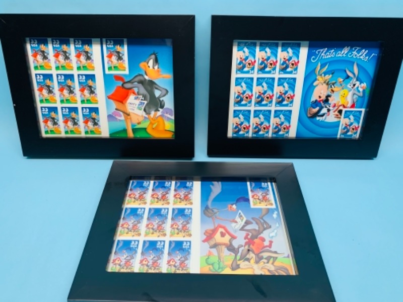 Photo 1 of 766954…3 nicely framed Warner bros. Collectible stamps 