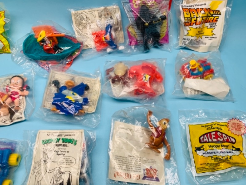 Photo 3 of 766961…15 sealed vintage Disney, loony toons, and super heroes McDonald’s toys 