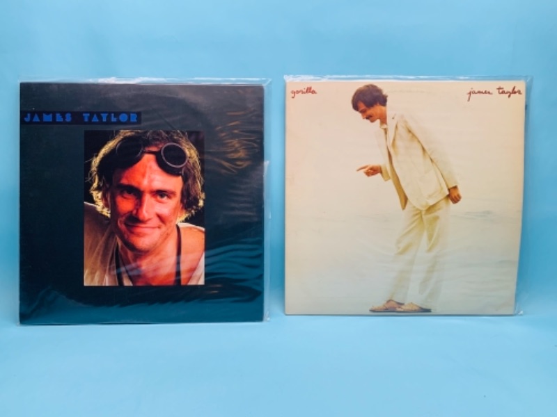 Photo 1 of 766993…2 James Taylor vinyl records great condition for age in plastic sleeves 