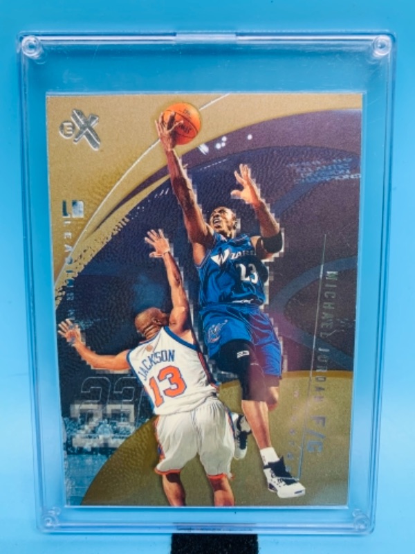 Photo 1 of 767009…fleer 2002 Michael Jordan card 98 in hard plastic case 