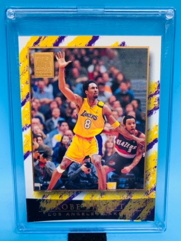 Photo 1 of 767012…topps 2001 Kobe Bryant card 60 in hard plastic case 