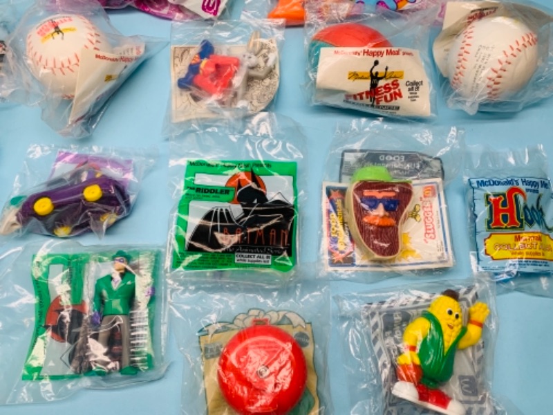 Photo 3 of 767039…20 sealed vintage McDonald’s toys Batman, Barbie, Nickelodeon, sports and others