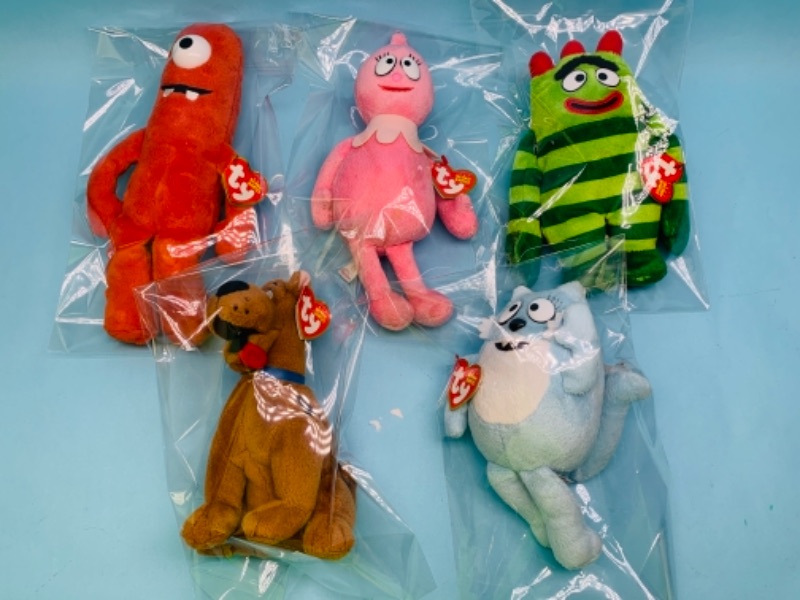 Photo 1 of 767114…5 ty beanie babies specialty characters with tags in plastic bags 