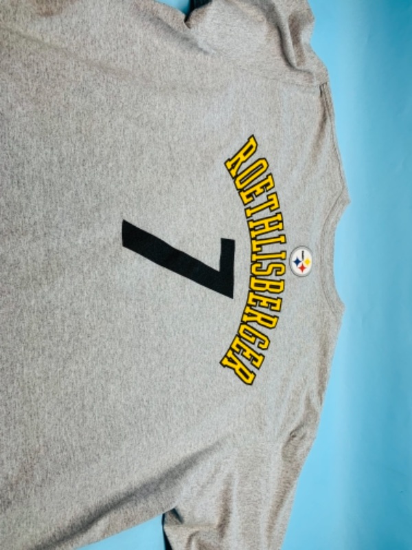 Photo 4 of 767169…Steelers bracelet, socks, t-shirt size xl, Antonio brown socks 