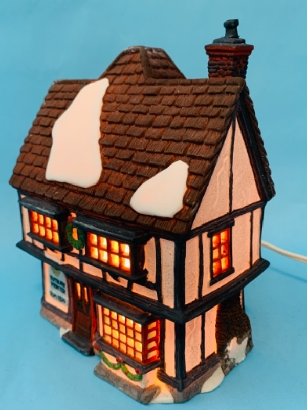 Photo 1 of 767188… dept 56 Heritage Village collection dickens Village series TUTBURY printer hand painted lighted porcelain with box