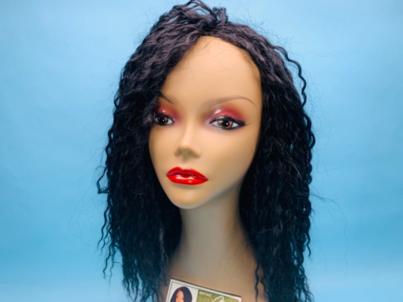 Photo 3 of 767194…zury mannequin head wig display - Brazilian wave 