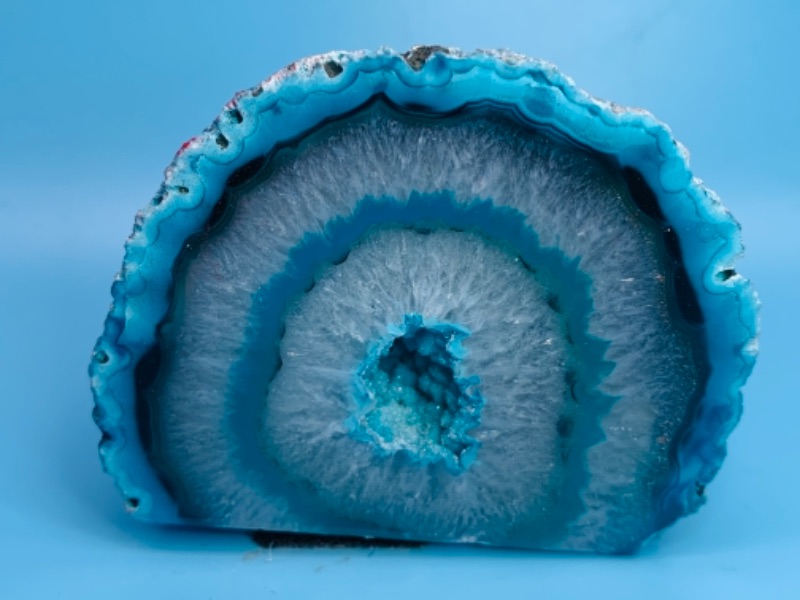 Photo 1 of 767222…2 inch polished geode rock formation 