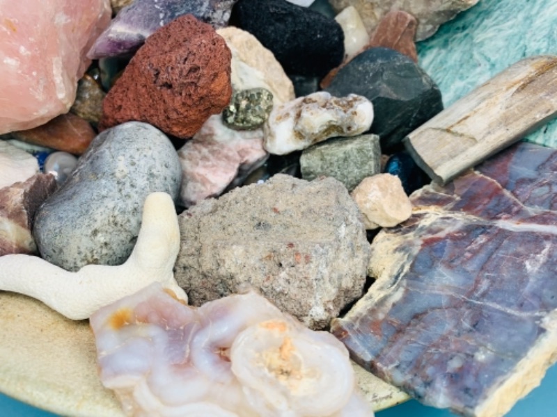 Photo 4 of 767224…bowl of collectible geode and crystal rock formations 