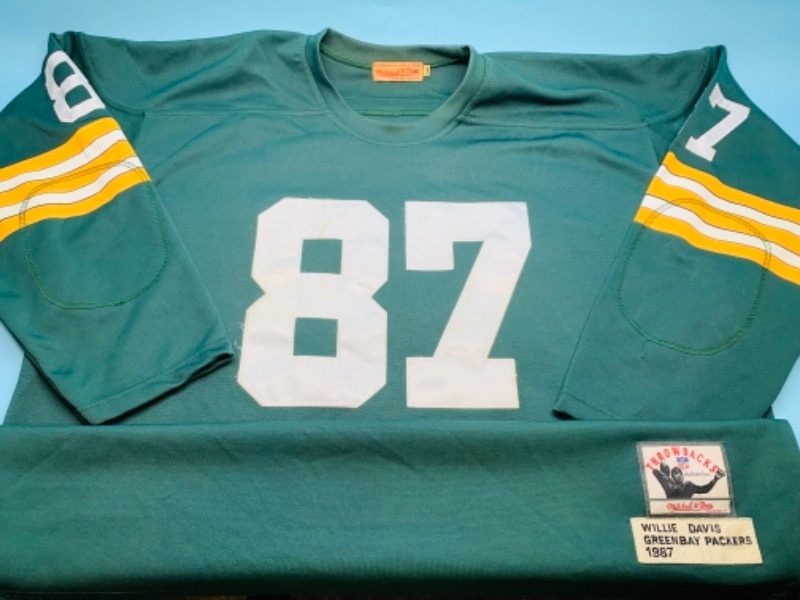 Photo 1 of 767229…vintage 1987 Green Bay Packers Willie Davis Mitchell and Ness throwback jersey size 56