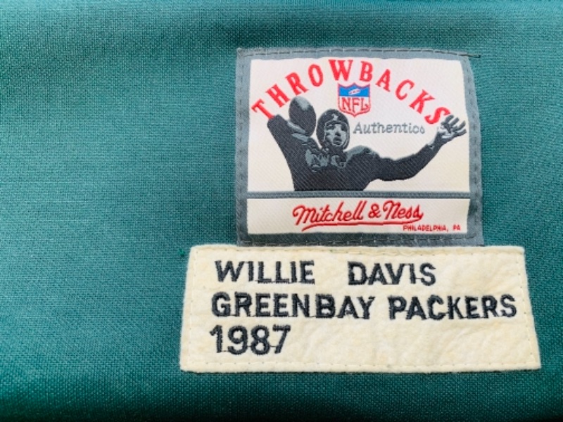 Photo 3 of 767229…vintage 1987 Green Bay Packers Willie Davis Mitchell and Ness throwback jersey size 56
