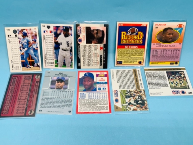 Photo 2 of 767245…10 bo Jackson trading cards in plastic sleeves 