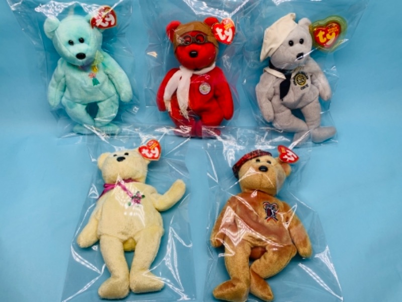 Photo 1 of 767284…5 ty beanie babies- specialty bears in plastic 