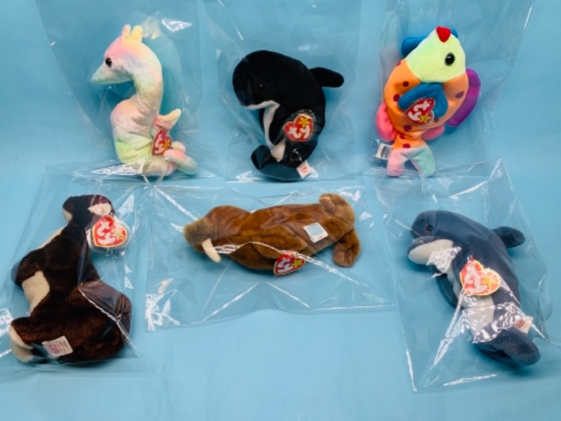 Photo 1 of 767285…6 ty beanie babies- water mammals in plastic 