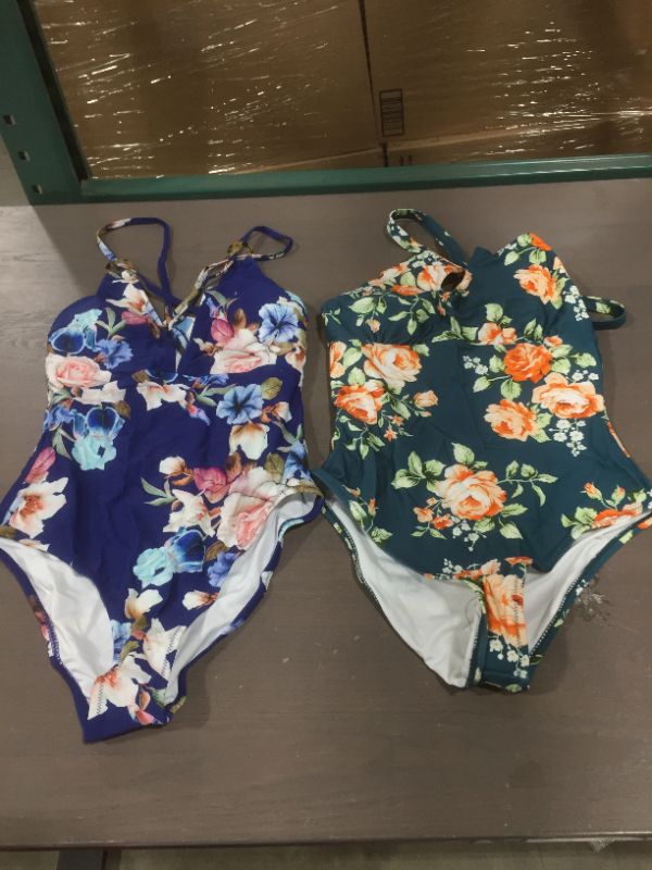 Photo 2 of (2 pack) CUPSHE women's one piece bikini's (S)