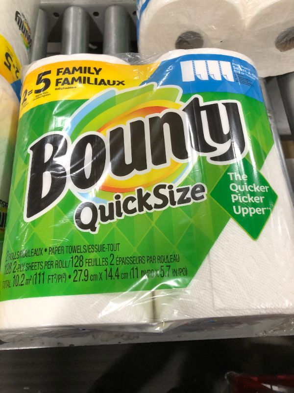 Photo 2 of Bounty Select-a-Size Double Plus-Roll 2-Count Paper Towels
