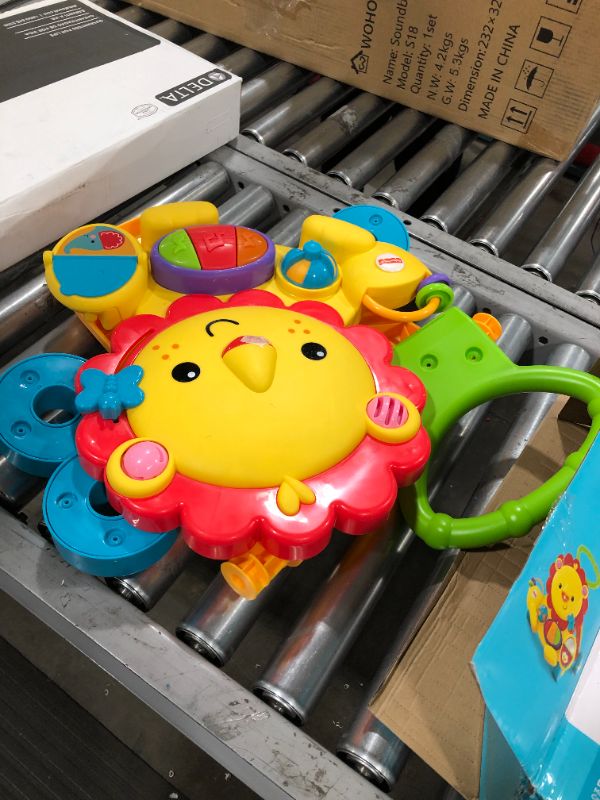 Photo 2 of Fisher-Price Musical Lion Baby Walker
