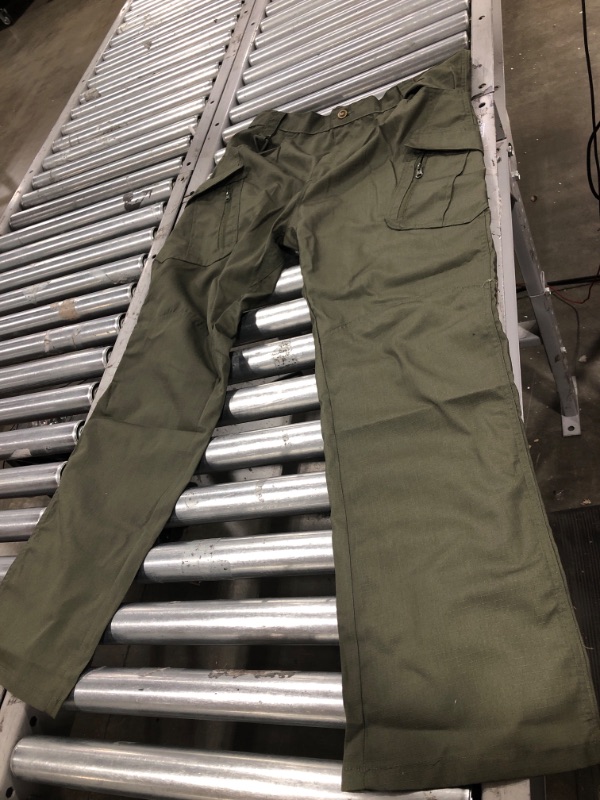 Photo 1 of 2XL green cargo pants 