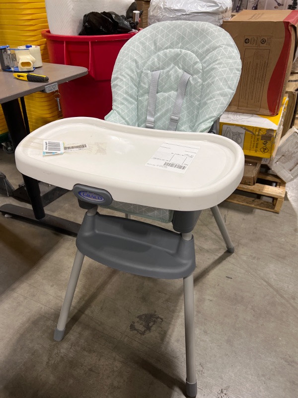 Photo 2 of Graco SimpleSwitch High Chair, Winfield
