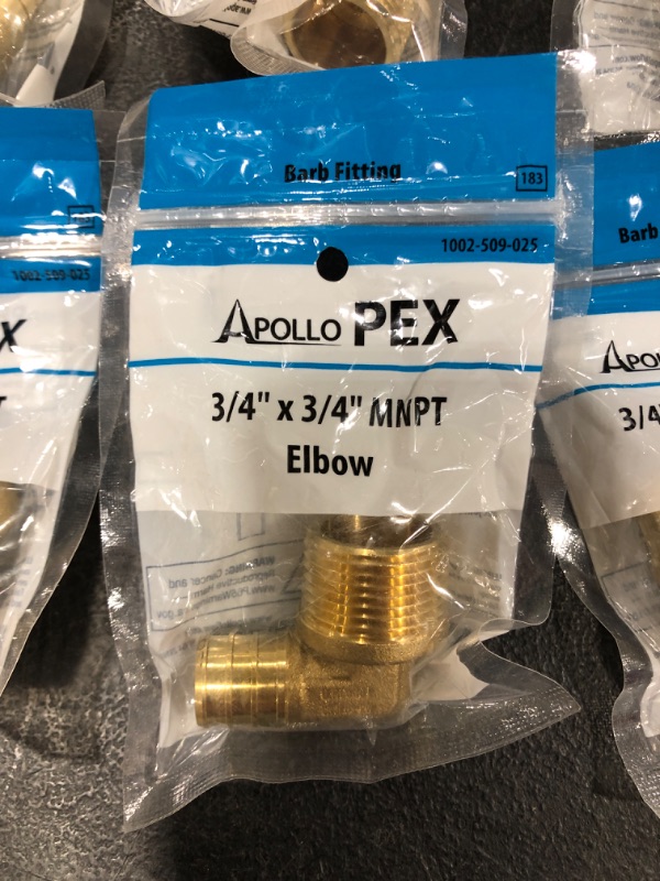 Photo 2 of Apollo Valves Apxme34 Pex Fittings Elbow, 3/4", Lot of 10.
