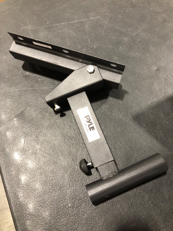 Photo 1 of PYLE USA Brand Wall Mountable Speaker Mounts, Black, Set of 2. NEW. OPEN BOX.