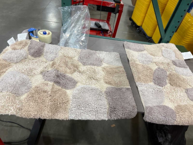 Photo 1 of Chesapeake Pebbles Bath, 21"x34" & 24"x40", Spa
