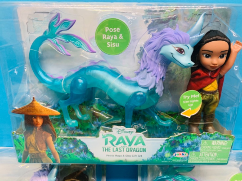 Photo 2 of 776126…3 Disney Raya and the last dragon light up Sisu toy