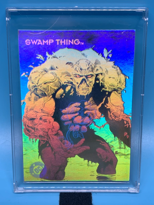 Photo 1 of 776136…swamp thing hologram hall of fame card DCH16 in hard plastic case 