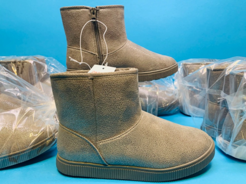 Photo 1 of 776204…6 pairs of fall boots/shoes  little girls size 13 with fluffy insides 