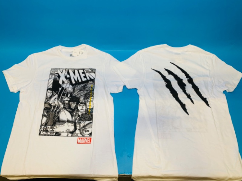 Photo 1 of 776423…2 marvel T-shirts size small 