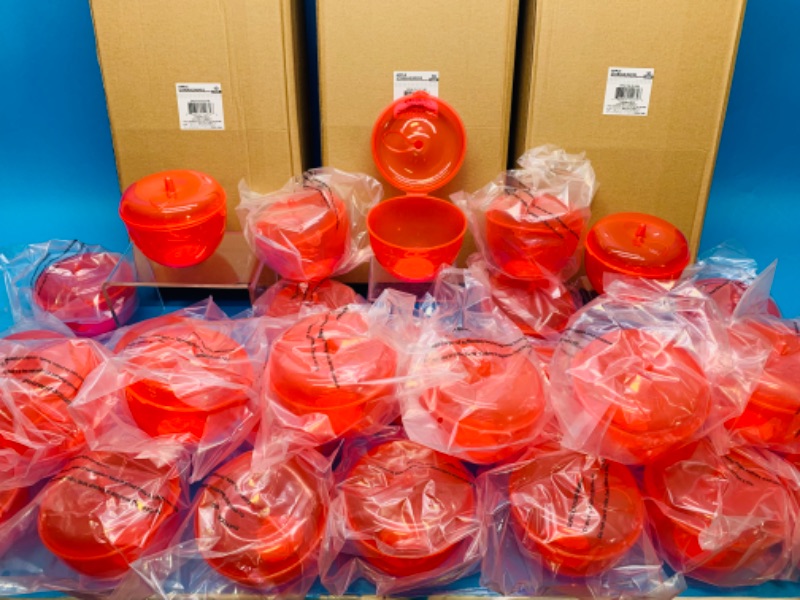 Photo 1 of 776723… 30 apple/fruit storage containers 