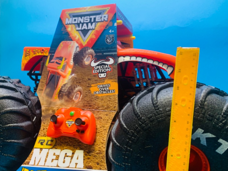 Photo 2 of 777031… monster jam mega size 1.6 scale El Toro Loco all terrain remote control  monster truck 