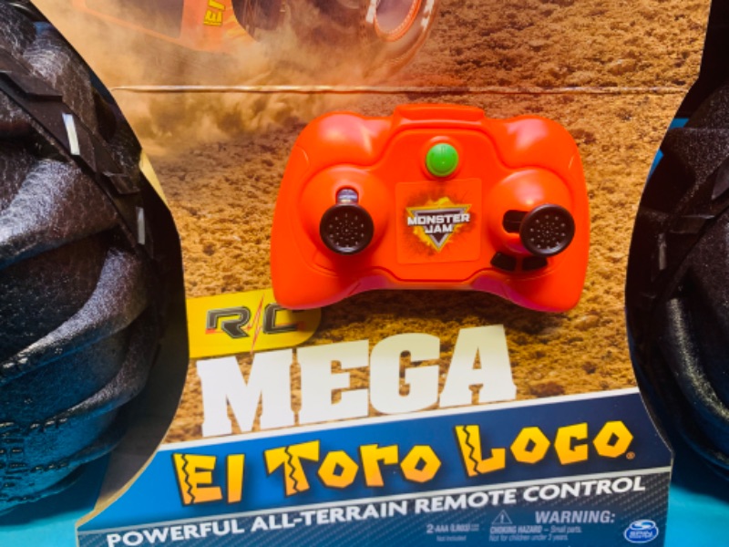 Photo 6 of 777031… monster jam mega size 1.6 scale El Toro Loco all terrain remote control  monster truck 