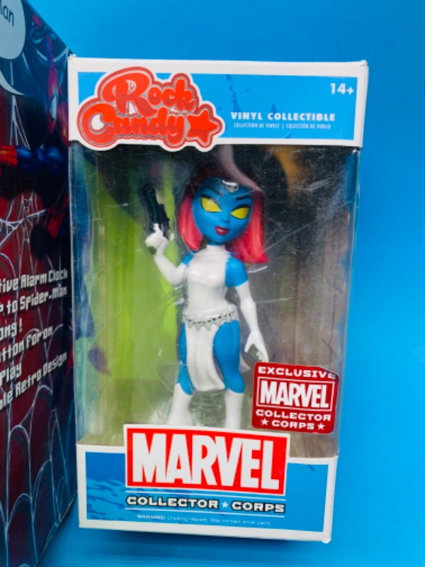 Photo 1 of 777245…marvel spider-Man alarm clock and rock candy figure 