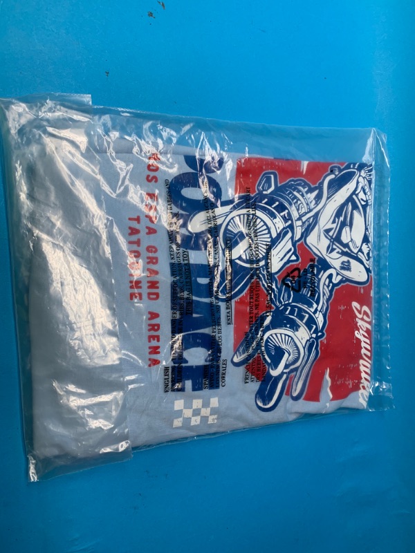 Photo 4 of 777244… pop tees Star Wars size large t-shirt in bag
