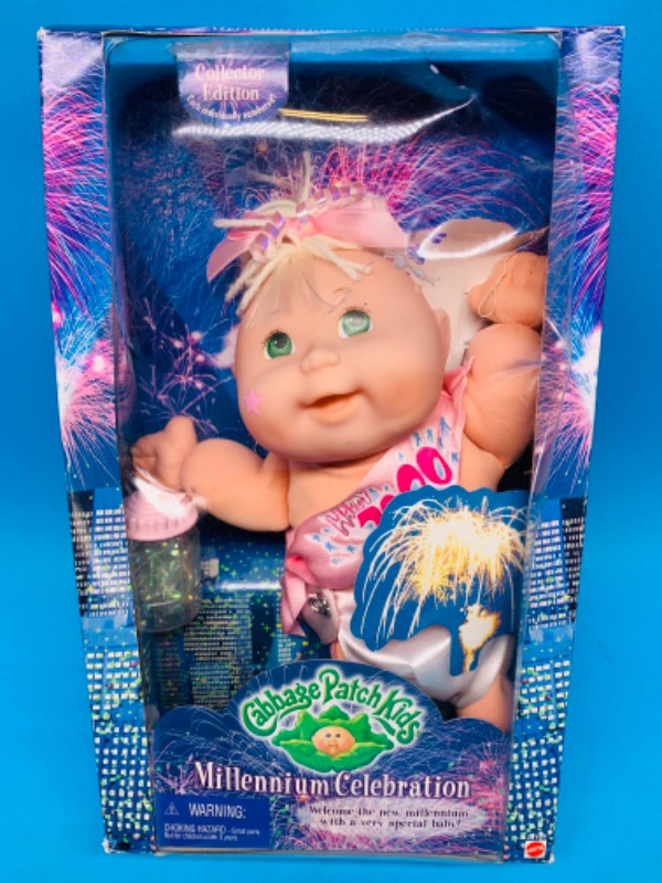 Photo 1 of 777339… vintage cabbage patch kids millennium celebration doll - collector edition - dent in front plastic 